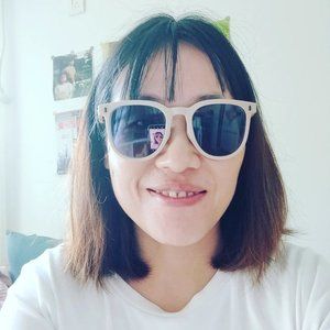 Meet your Posher, Renee